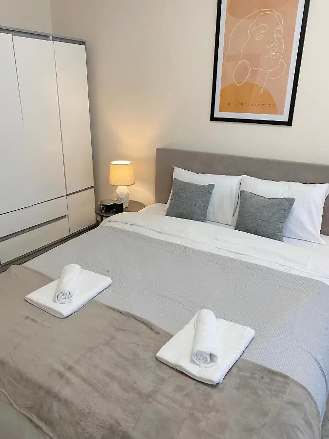 Top City Centre 1Br Apartment For 4 Guests & Fast Wifi Sofia 0*,  Bulgarie